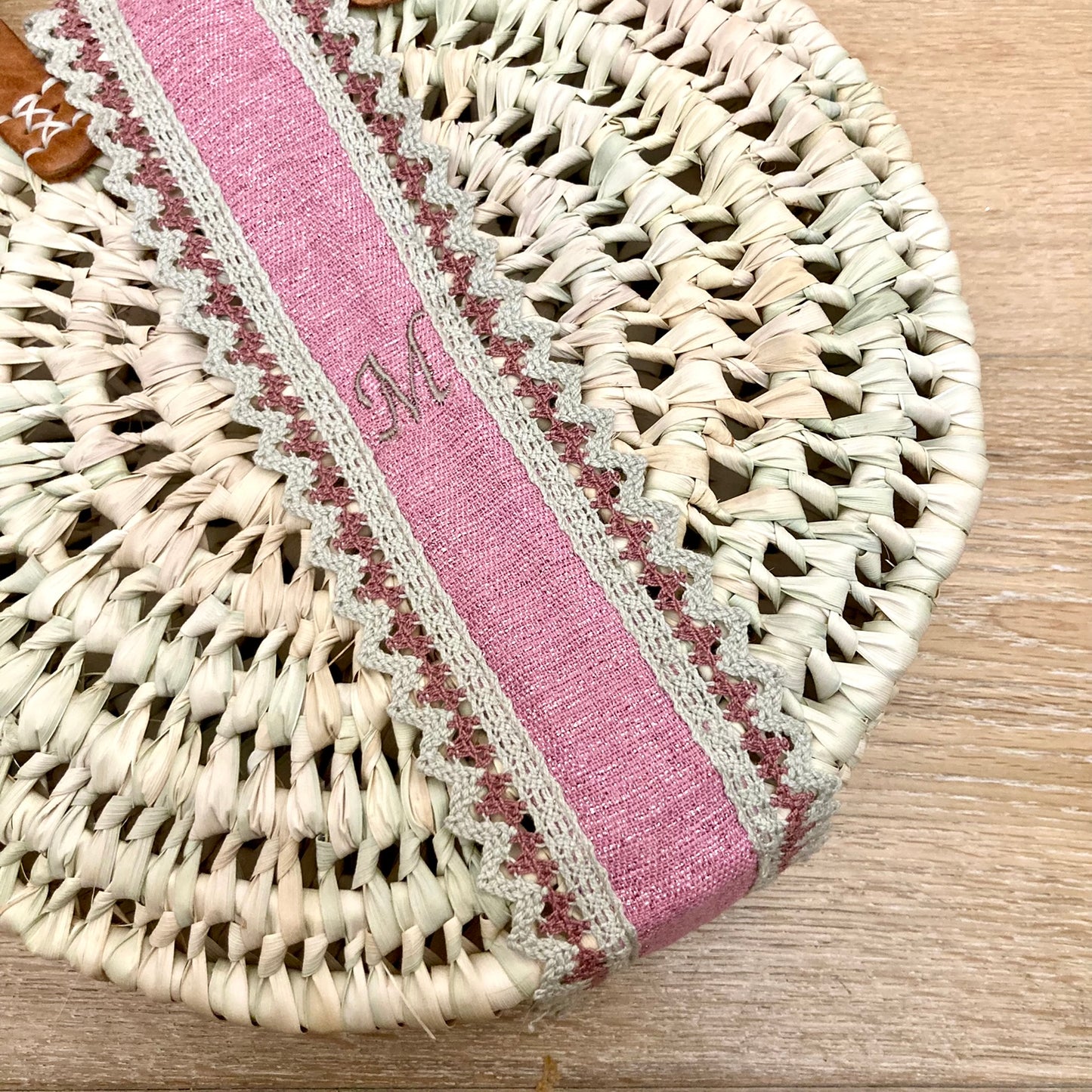 Borsa in paglia rotonda piccola personalizzata